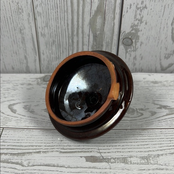 Elegant Brown Teapot with Floral Design - Picture 6 of 6